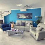 فيلة Volcera باكار