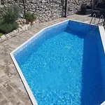 فيلة Volcera *